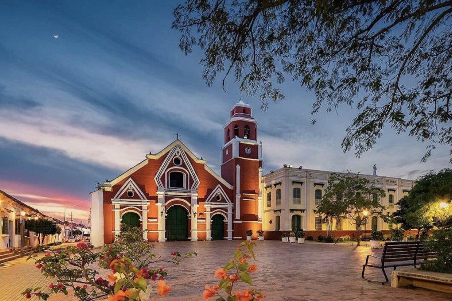 Tours - City Tour - Santa Cruz de Mompox - Somos Caribe